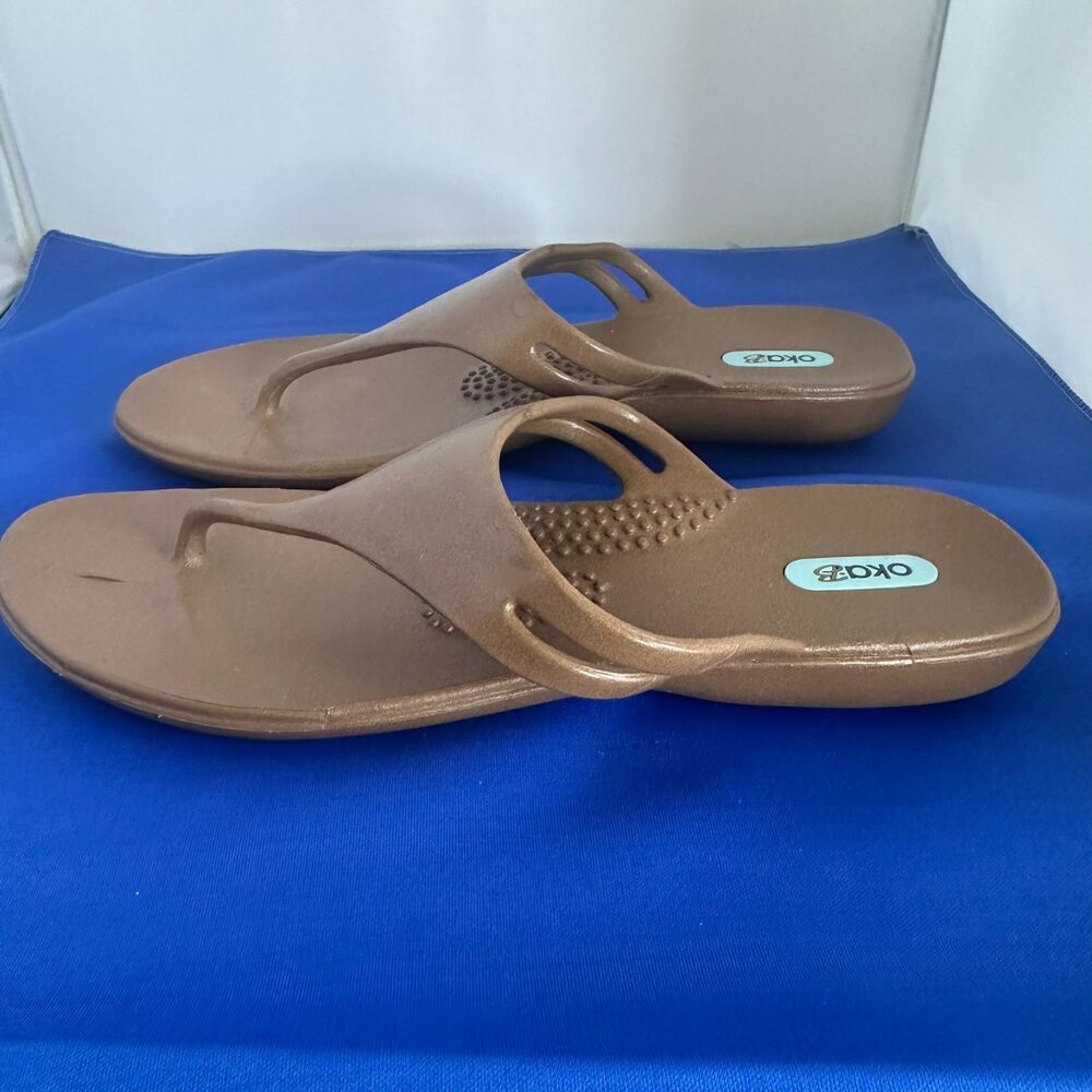 Oka-B Women's Flip Flops - Brown Arc Support Massaging Thong